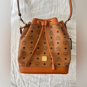 MCM Heritage Drawstring Bucket Bag Visetos Small NWT Authentic